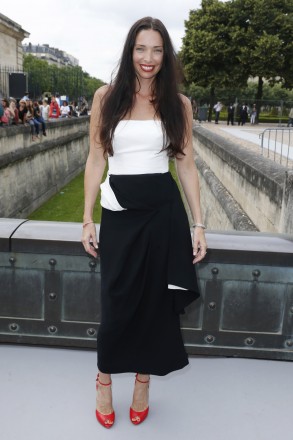 Erica Packer - Arrivees des people au defile Christian Dior Haute Couture automne hiver 2013/2014 a Paris le 01/07/2013 arrivals of celebrities at Christian DIor Haute Couture Fall/Winter 2013 - 2014 fashion show in Paris on 01/07/2013