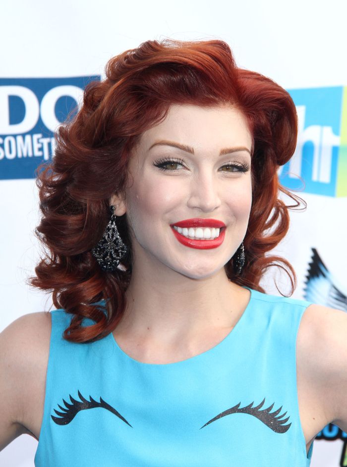 Doliu la Hollywood Actrița Stevie Ryan s a sinucis la 33 de ani