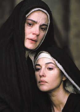 Maia Morgenster, Monica Bellucci